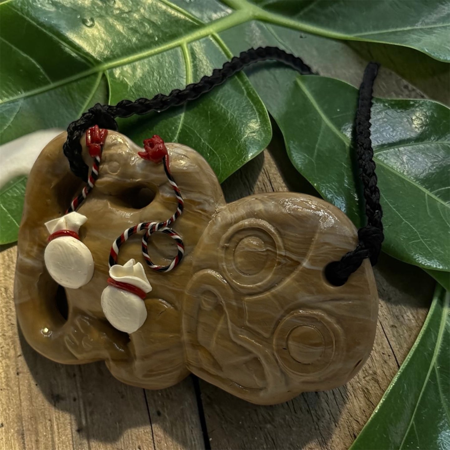 Hei Tiki – Poi